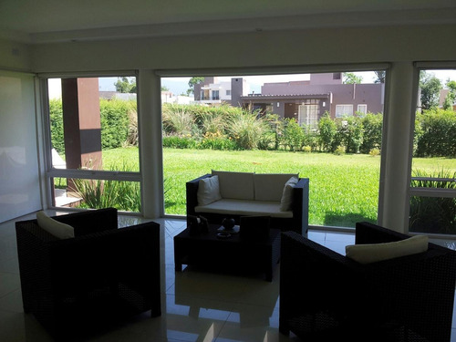 Casa - Cerro Azul