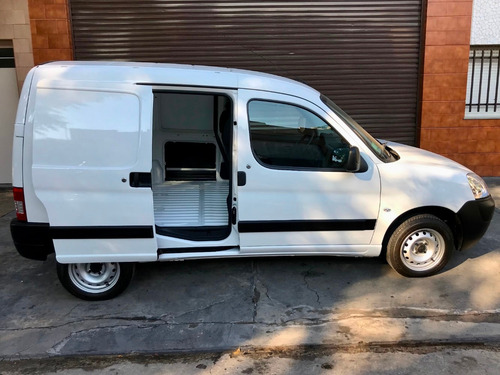 Peugeot Partner 1.6 Furgon Confort Patagonica 5 As Hdi Xtr