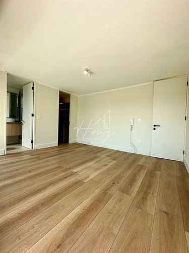 Duplex A Estrenar , En El Corazon De Vitacura-vista Norte