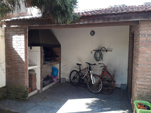 Imagen 11 de 16 de Chalet Lote Propio, 3 Dormitorios, Jardín, Cochera - Olivos