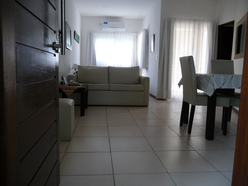 Imagen 2 de 14 de Departamento Con Terraza