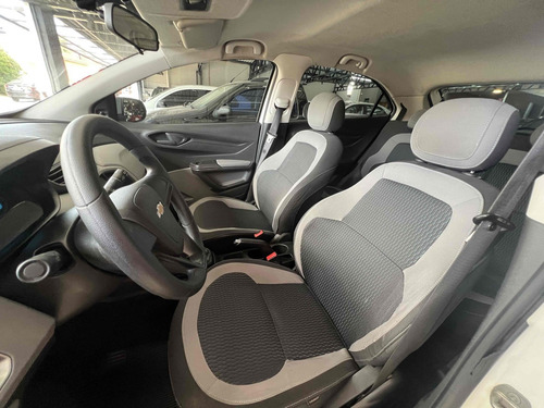 Chevrolet Onix 1.0 MPFI LT 8V FLEX 4P MANUAL