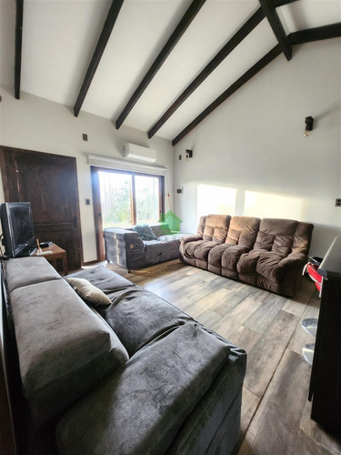 Casa De 2 Dorm. En Parcela En Venta En Valdivia