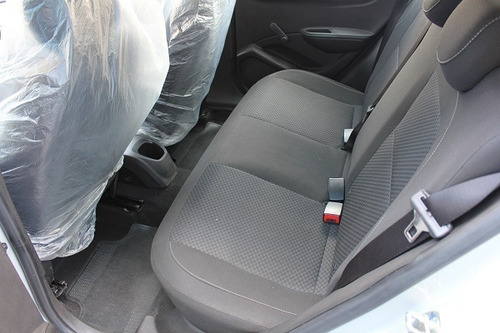 Chevrolet Onix Joy 1.0 Oportunidade Financiamento Sementrada
