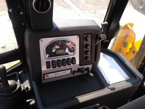 Retroexcavadora Jcb 3cx 4wd Kit Año 2021