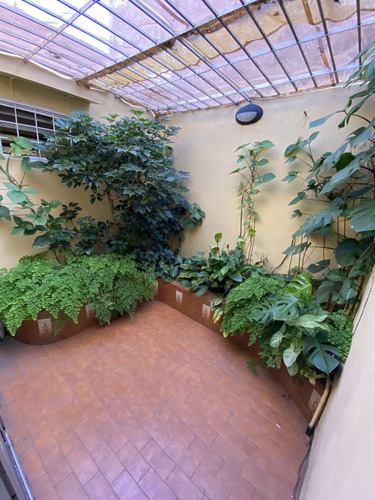 Imagen 8 de 15 de Venta Casa 2 Dorm Refaccionada 115 E/ 67 Y 68 La Plata