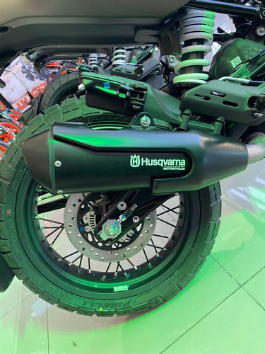 Imagen 6 de 15 de Husqvarna Svartpilen 401 | Financiacion Exclusiva