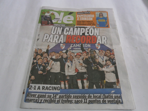 River Campeon Liga 2023 - Ole Y Poster Con La Copa (Usado)