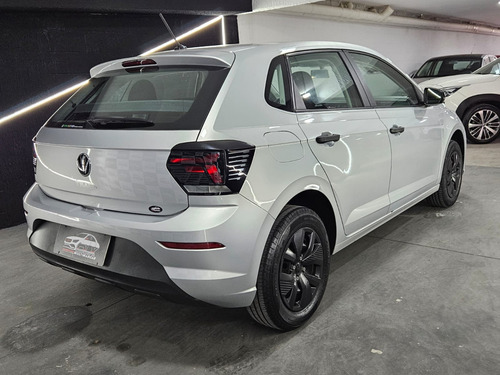 Volkswagen Polo 1.0 MPI TRACK MANUAL
