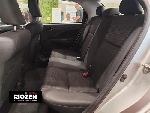 Toyota Etios 1.5 X PLUS SEDAN 16V FLEX 4P MANUAL