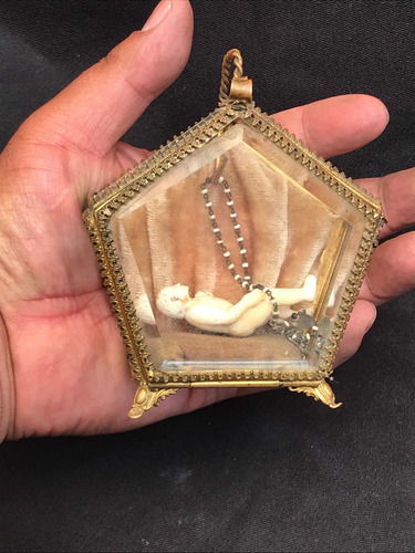 Niño Dios Miniatura Marfil Antiguo En Su Nicho (Usado)