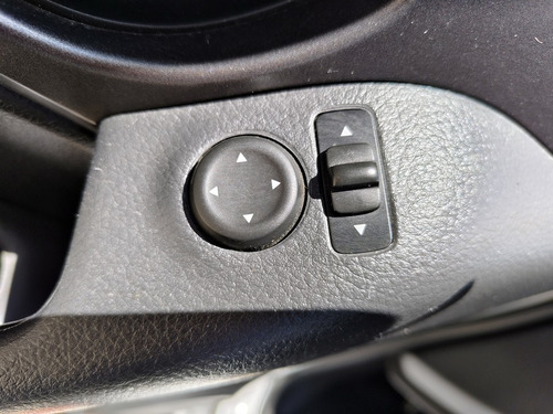 Nissan X-Trail 2.5 SENSE 4X2 CVT AT 5P