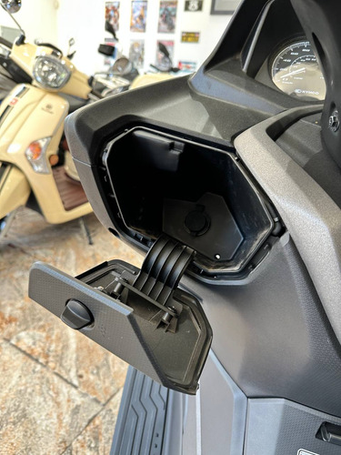 Kymco Xtown 2024, Moto Usada Seleccionada. No Downtown 350.