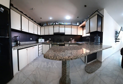 Imagen 3 de 10 de Apartamento En La Urb. Don Mauricio, Juan Griego , Municipio Marcano , Isla De Margarita , Nueva Esparta