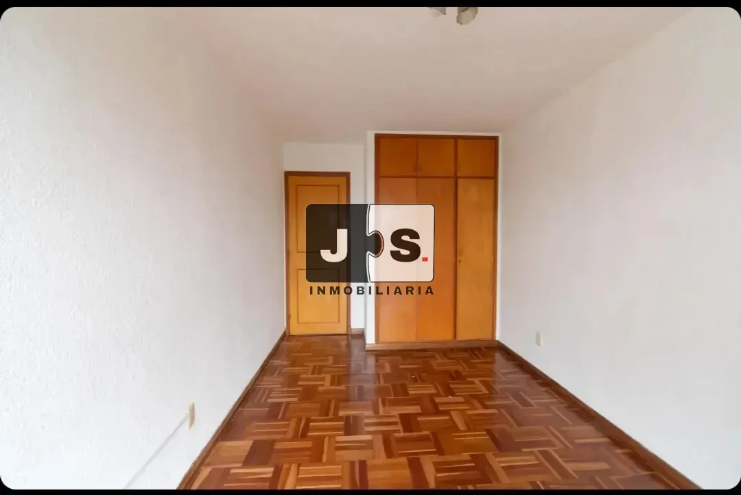 Alquilo Apartamento 1 Dormitorio C/balcon Barrio Centro · Foto 4