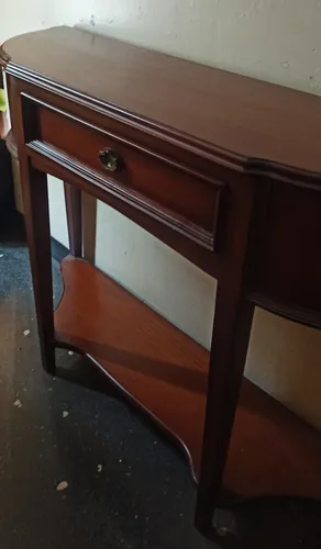 Mesa Consola Estilo Antiguo (Usado)