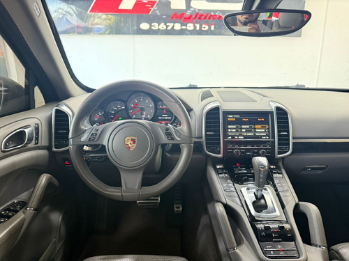 Porsche Cayenne 4.8 V8 S 5p