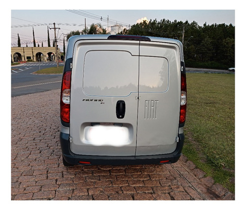 Imagem 2 de 12 de Fiat Fiorino 2016 1.4 Flex 4p
