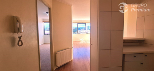 Departamento En Venta De 1 Dorm. En Concepción