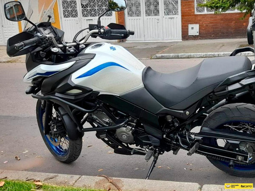 Suzuki V-strom 650xt