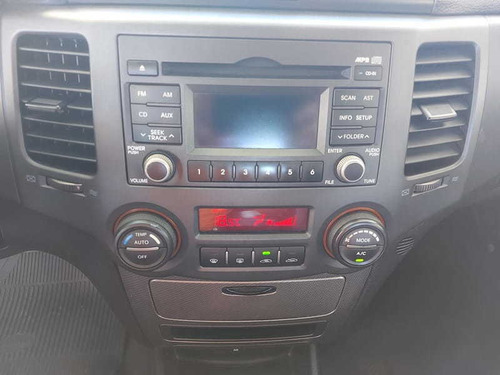 Imagem 9 de 12 de Kia Magentis Sedan-at Ex 2.0 16v 4p