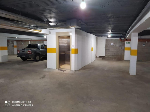 Vendo Departamento Céntrico De 3 Dormitorios Con Gas Natural, Excelente Entorno En Villa Carlos Paz