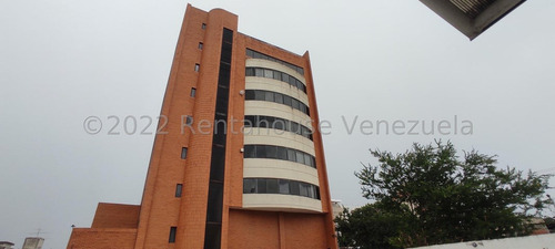 Karen García Vende Una Amplia Y Espaciosa Oficina En El Centro De Barquisimeto, Ideal Para Tu Empresa, Buena Vista Al Manzano, Grandes Espacios.