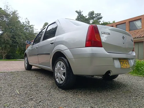 Renault Logan 1.4 Expression