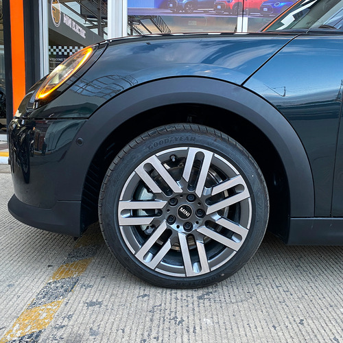 Mini Cooper 1.5 C At 5P