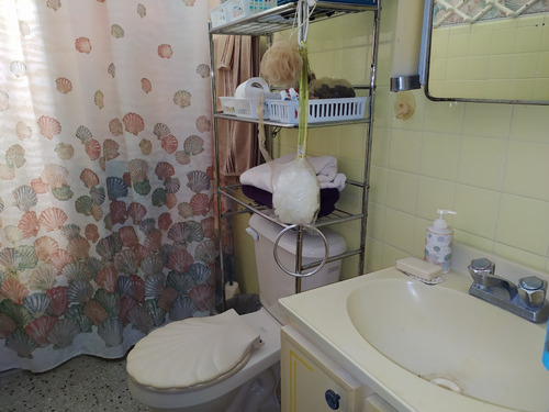 Imagen 10 de 13 de Casa Quinta En Los Rauseos En Venta, El Limon. 22-16380 Morel