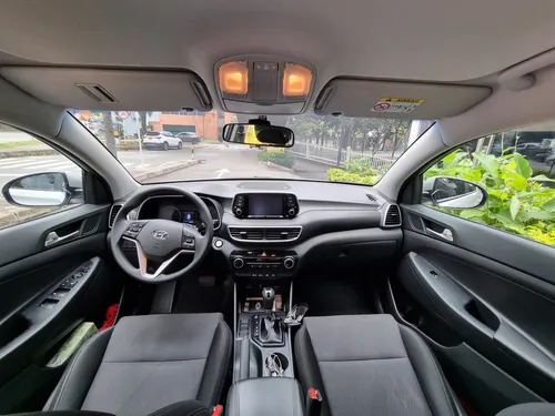 Hyundai Tucson 2.0 Advance 4X2 At