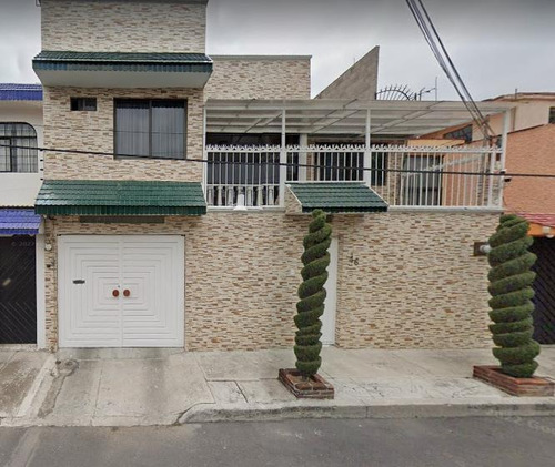 Casa En Venta En Azcapotzalco, A Precio De Remate Bancario
