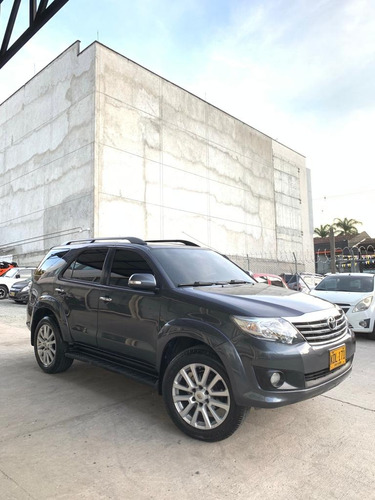 Toyota Fortuner 2.7l 4x2