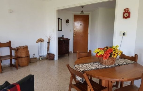 Imagen 6 de 30 de Departamento 4 Ambientes Con Dependencia Mitre 1700