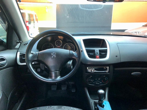 Imagem 7 de 8 de Peugeot 207 1.4 Xr