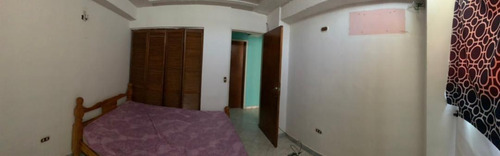 Imagen 15 de 19 de Apartamento En Venta De Oportunidad Juan Griego Edificio La Galera