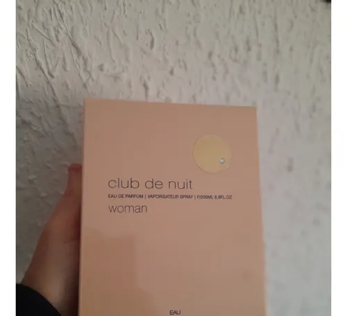 Club de Nuit Woman EDP 200ml para mujer