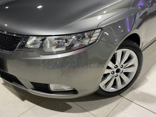 Imagem 7 de 10 de Kia Cerato Cerato Sx3 At
