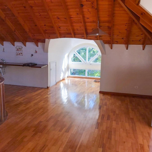 Venta Casa De Estilo 7 Amb En Zona Residencial De Martinez