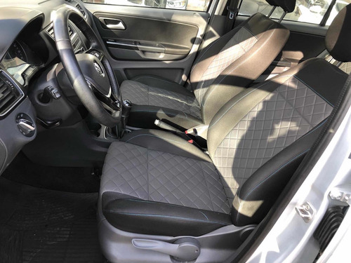 Imagen 10 de 10 de Volkswagen Suran 2017 1.6 Highline Msi 110cv