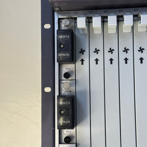 Olt Huawei Ma5800-x17 + Placa Cghf Xgpon 16p C+ Desbloqueada