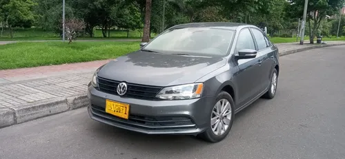 Volkswagen Jetta 2.0 Gli 211 hp