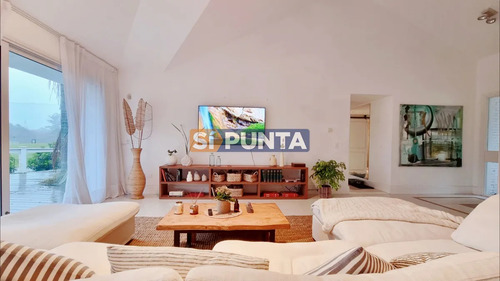 Casa En El Golf, Hoyo 7, 4 Dormitorios, Barbacoa Y Piscina, Playroom