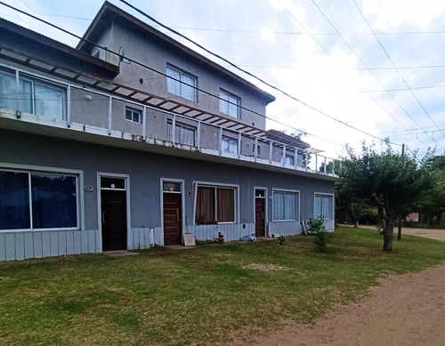 Venta - Casa Duplex De 3 Ambientes A 150m Del Mar En Pinamar - Contiene Jardin Propio