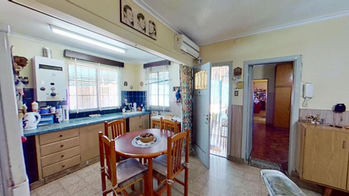 Imagen 6 de 17 de Buscas Un Ph Interno De 2 Dormitorios Con Patio? Tenemos Una Excelente Opción Para Vos.