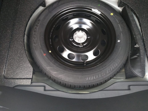 Imagen 12 de 14 de Toyota Yaris 1.5 107cv Xls 5 P Mt