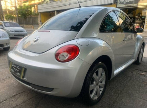 Volkswagen New Beetle 2.0 Mi 8v Gasolina 2p Automático