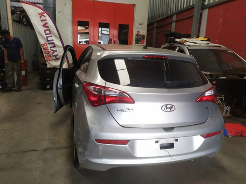 Imagem 8 de 12 de Sucata Hyundai Hb20 1.6 Para Retirada De Peças