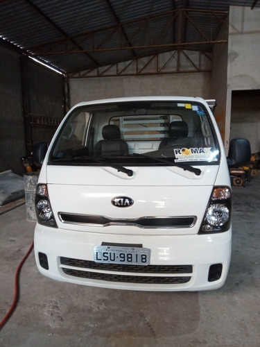 Imagem 2 de 9 de Kia Bongo 2016 2.5 Std 4x2 Rs Turbo S/ Carroceria 2p