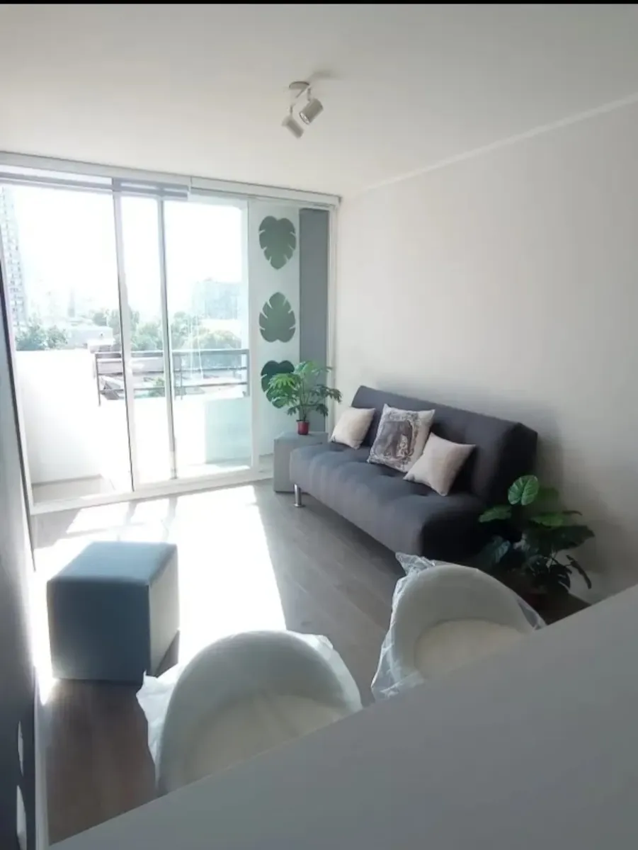 Imagen 1 de 11 de Se Arrienda Hermoso Departamento Amoblado. Su Dueña.